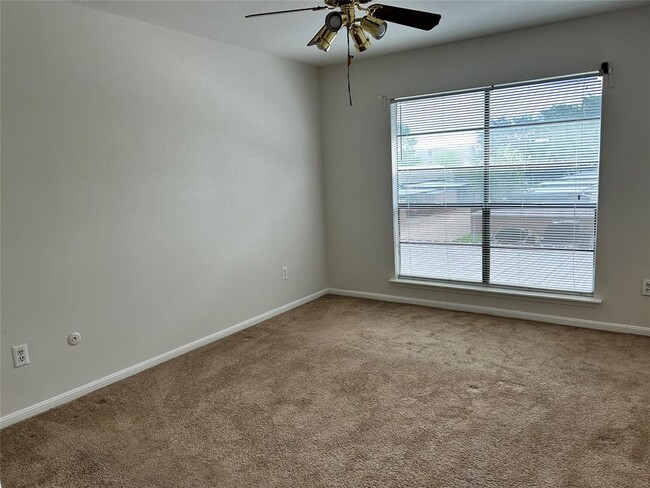Building Photo - 8801 Hammerly Blvd