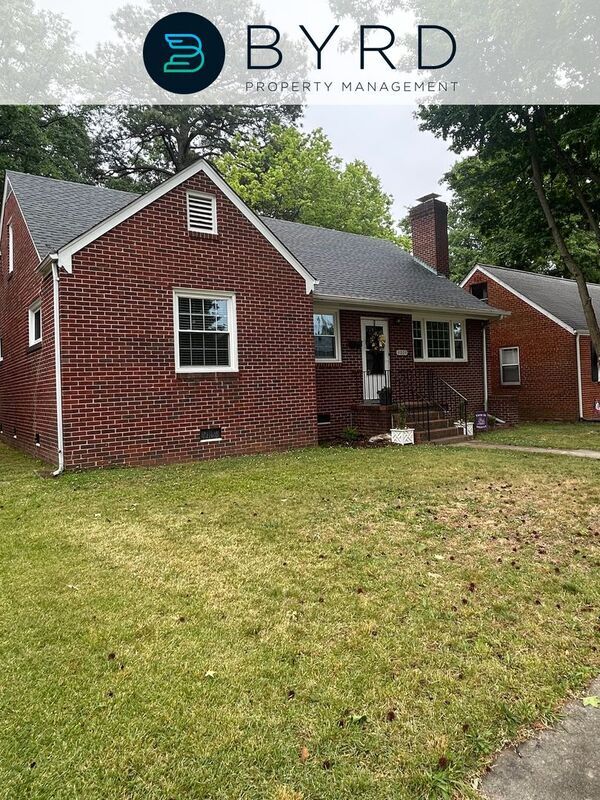 Building Photo - 4004 Augusta Ave