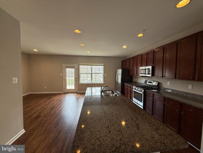 Building Photo - 6808 Flour Mill Ct