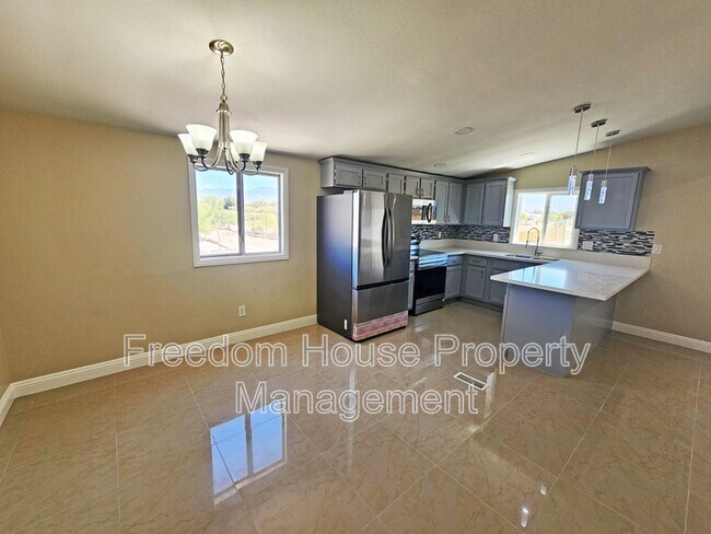 Building Photo - 1830 Casey Rd
