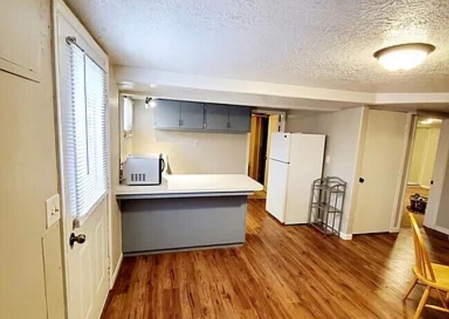 Building Photo - 96 N 1050 W