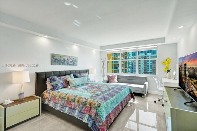 Building Photo - 2501 S Ocean Dr