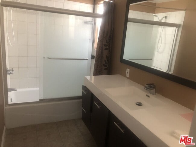 Building Photo - 8159 Aldea Ave