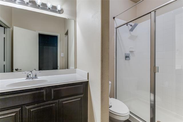 Building Photo - 2217 Stonebrook Ln