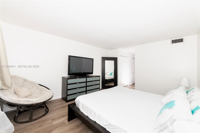 Building Photo - 2750 NE 183rd St