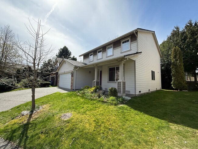 Building Photo - 4 Bed 2 Bath Home in Waterbury Meadows