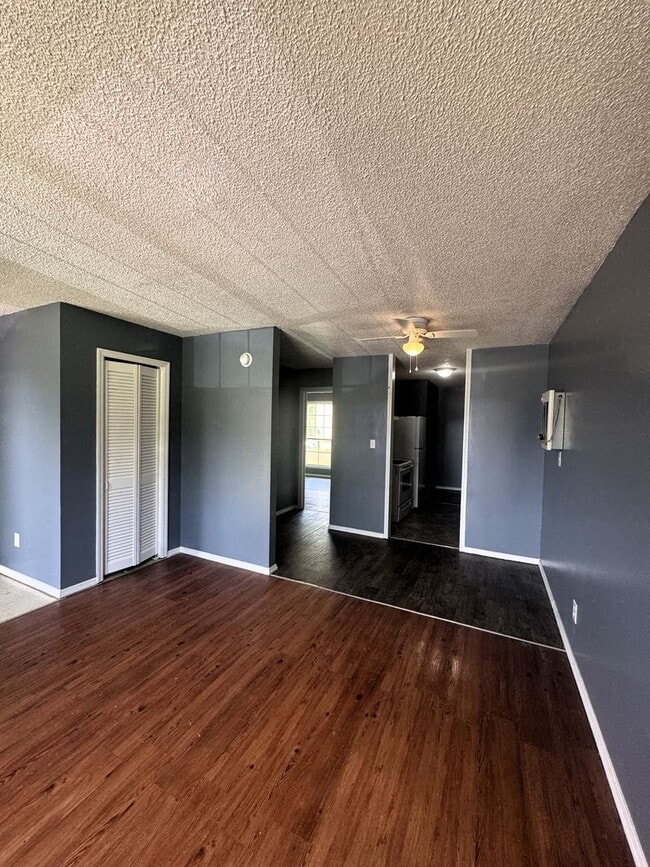 Building Photo - Available For Immediate Move-In!