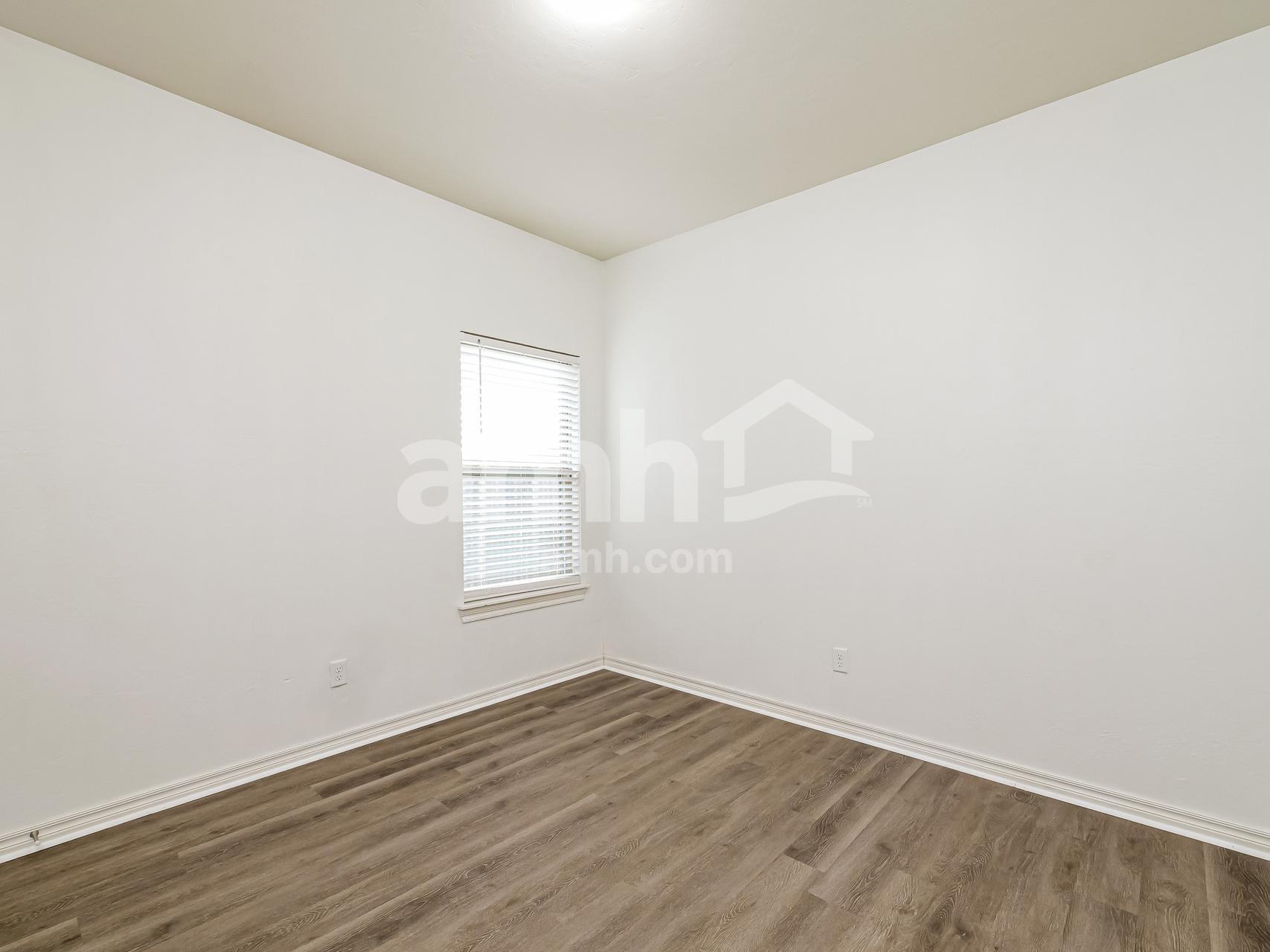Building Photo - 4800 Limestone Dr