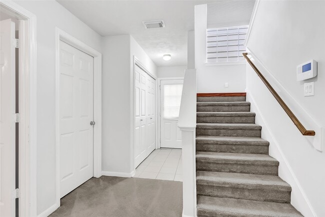 Building Photo - 10231 West Palm Lake Drive