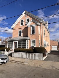 Building Photo - 24 Proctor St