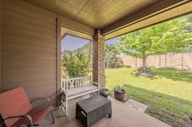 Building Photo - 12713 Diamond Peak Dr