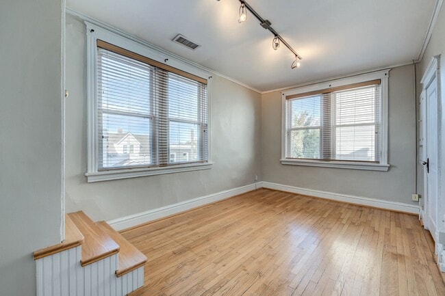 Building Photo - RARE OPPORTUNITY 1,200 SF ± Apartment in The Hill — Private Patio, Hardwood Floors & Renovated Ki...