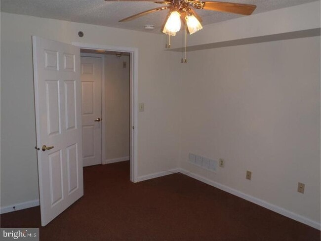 Building Photo - 3100 Centennial Station