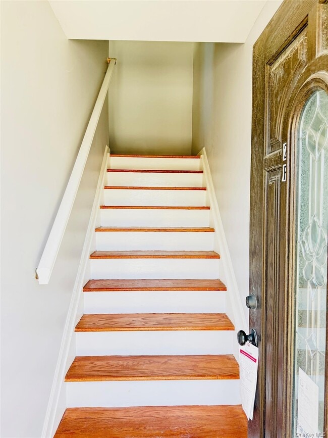 Building Photo - 139-20 Lakewood Ave