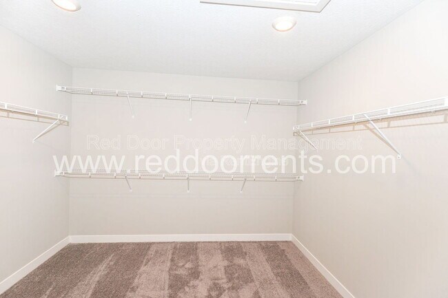 Building Photo - 7356 Parkstay Ln