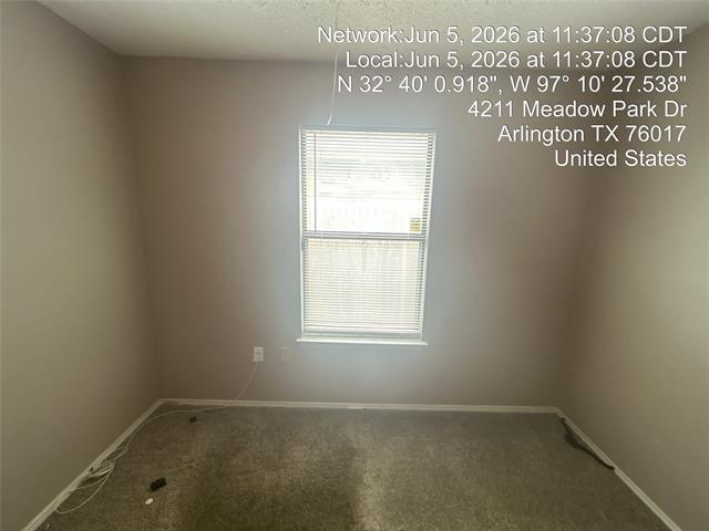 Building Photo - 4211 Meadow Park Dr