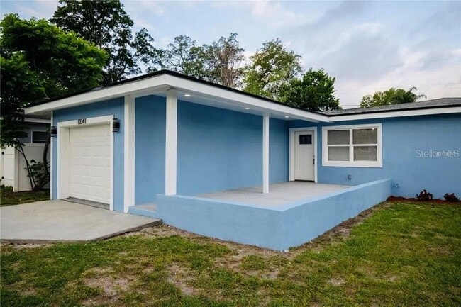 Building Photo - 10341 Kumquat Ln