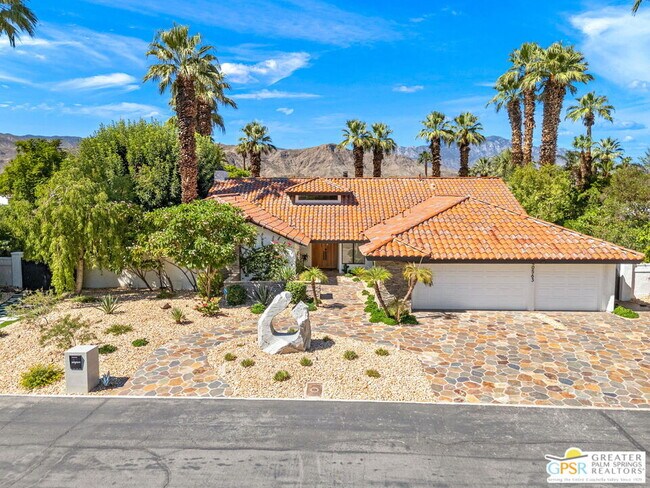 Building Photo - 40563 Desert Creek Ln