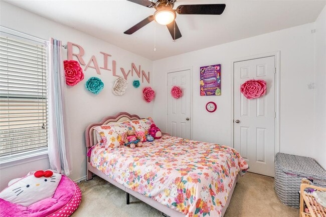 Building Photo - 301 Rummel Dr