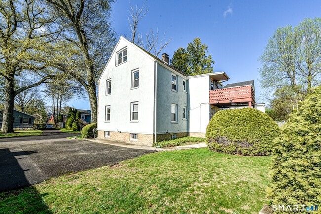 Building Photo - 146 Warsaw St