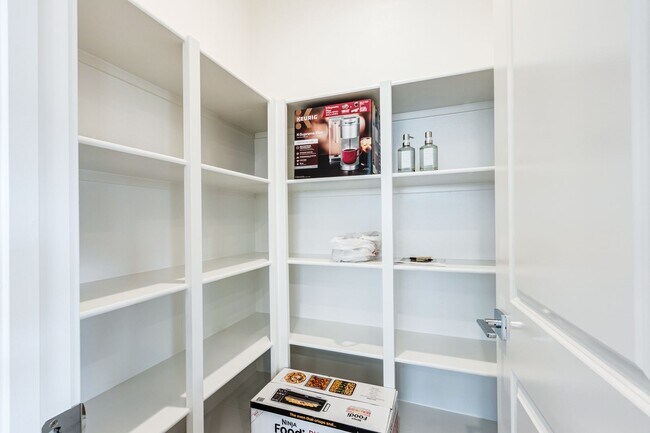 Building Photo - Incredible Fully Furnished New Home In Lak...