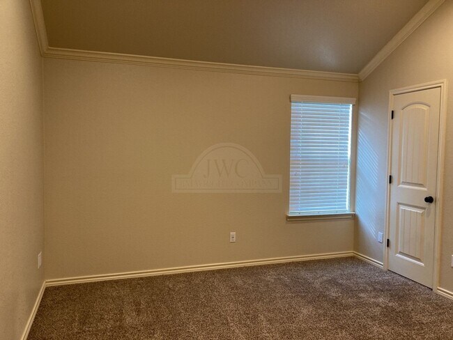 Building Photo - 5701 Luminous Ln