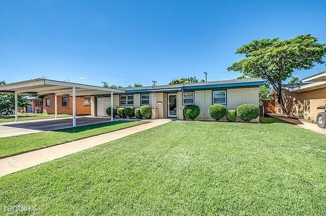 Building Photo - 4 br, 3 bath House - 4910 44th Street