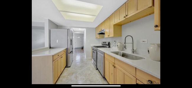 Building Photo - 936 Cardiff Ct