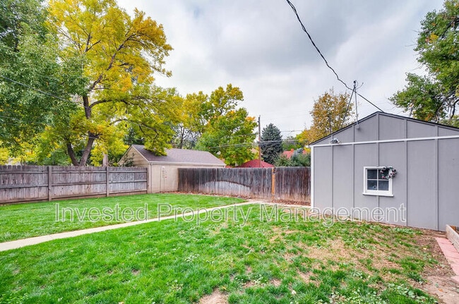 Building Photo - 1925 S Franklin St
