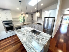 Building Photo - Central Kihei - Pi?ilani Villages 3 Bed 2 Bath Unfurnished Home with High end Finishes & Island L...