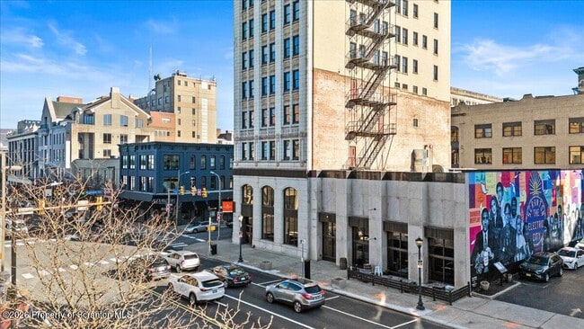 Building Photo - 509 Bogart Pl