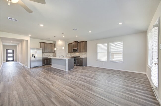 Building Photo - 21514 Pachino Ln