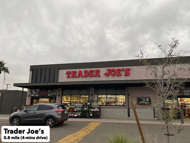 Building Photo - 1275 E University Dr