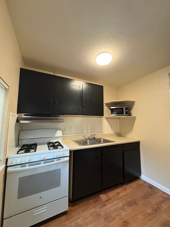 Building Photo - 22789 Foresthill Rd