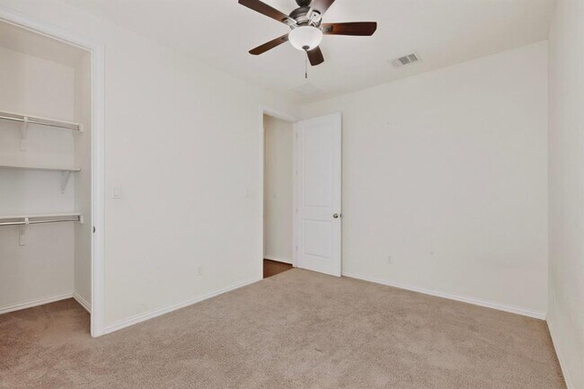 Building Photo - 536 Caddo Lake Dr