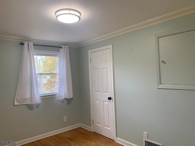 Building Photo - 1072 Springfield Ave