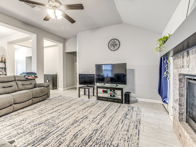 Building Photo - Norman Home for rent + 3 bedrooms + Norman...