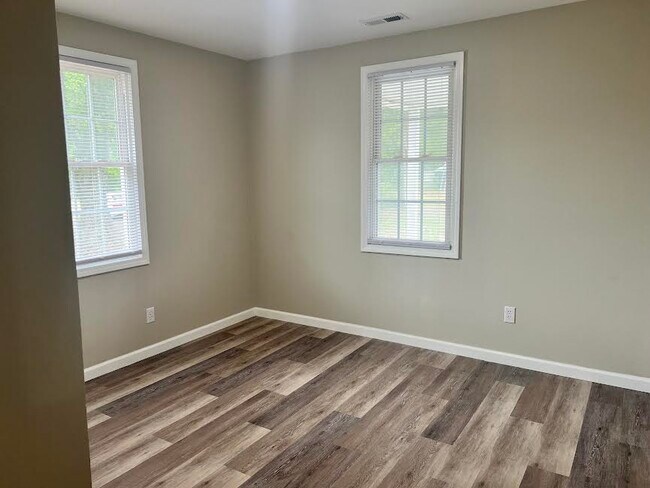 Front Bedroom - 381 Big Hill Rd