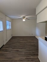 Building Photo - 2125 Avenue N