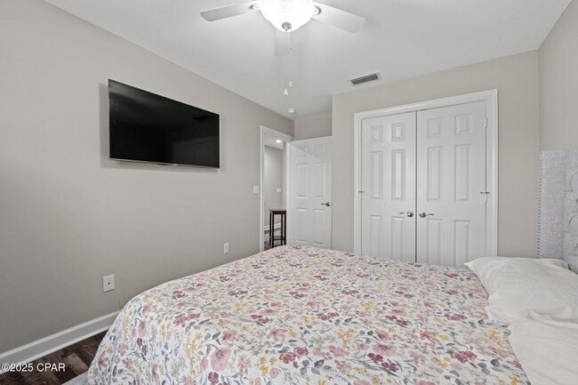 Building Photo - 1709 Hickory Ave