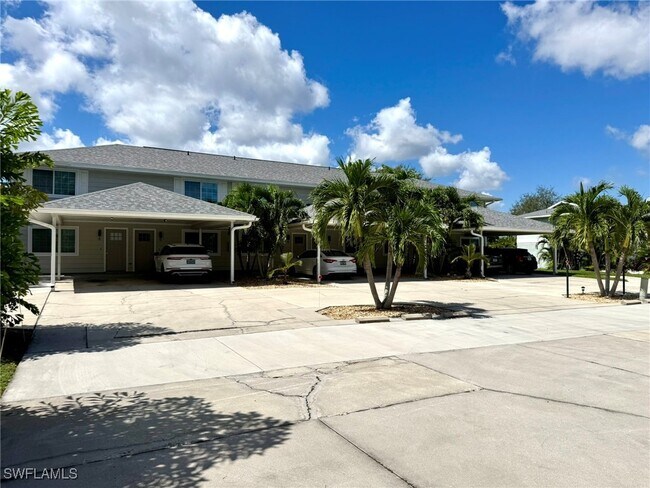 Building Photo - 16080 Dublin Cir