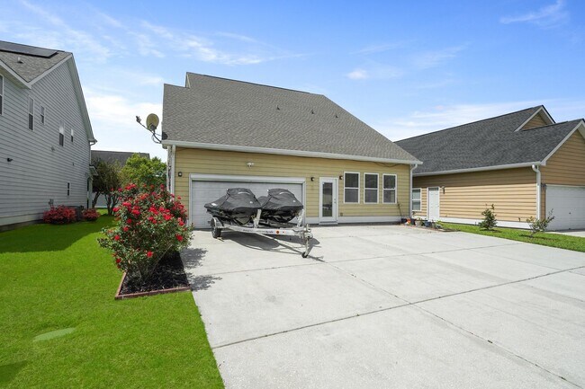 Building Photo - Come Home Smiling to This Beautiful 3-Bed, 3-Bath in Port Wentworth!