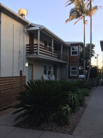 Entrance - 229 1/2 3rd Ave.