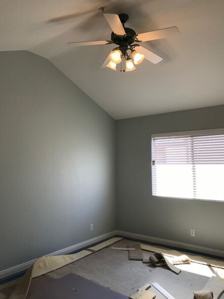 Building Photo - 1805 Harriman Ln