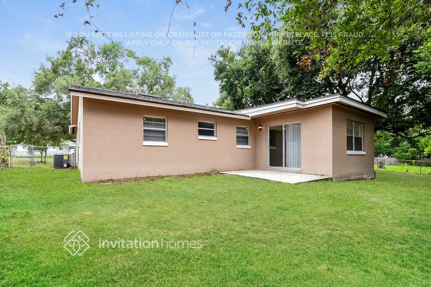 Building Photo - 520 Sunrise Dr
