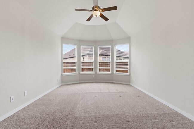 Building Photo - 22515 Bassett Hollow Ln