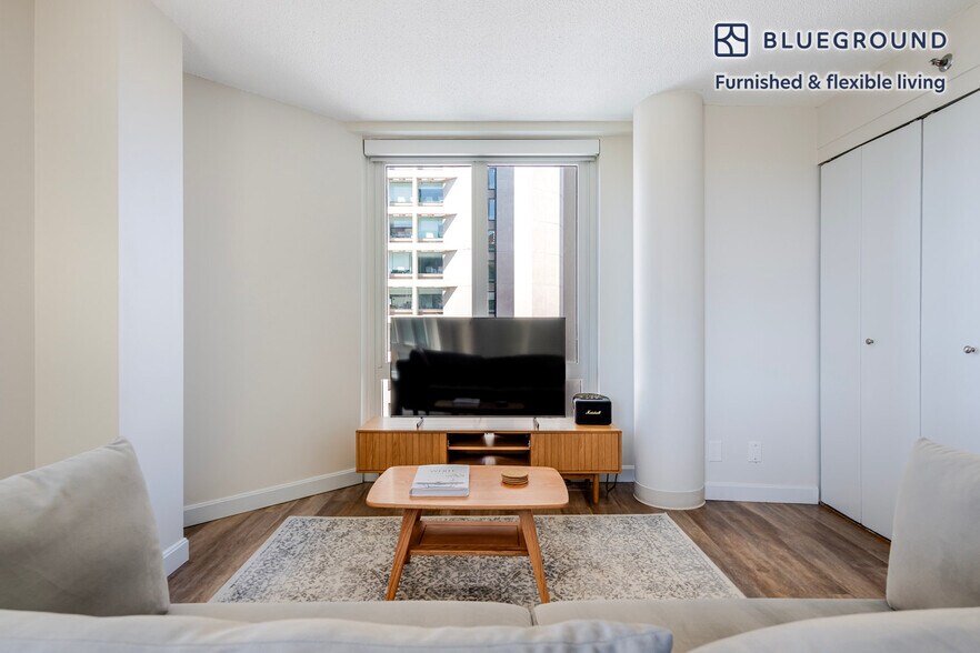 Building Photo - 150 Huntington Ave