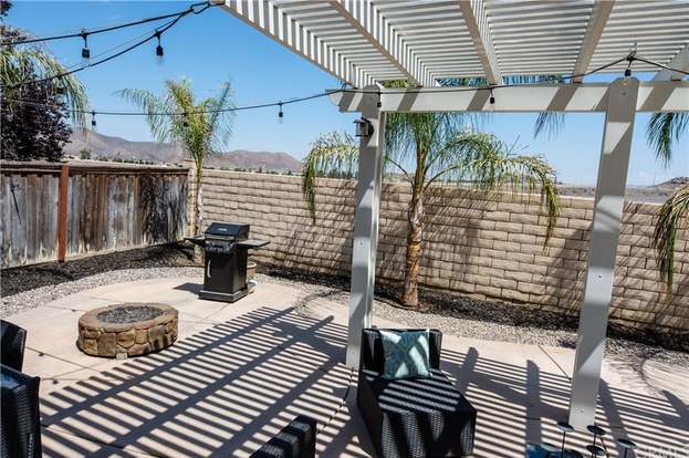 Building Photo - 29810 Cottonwood Cove