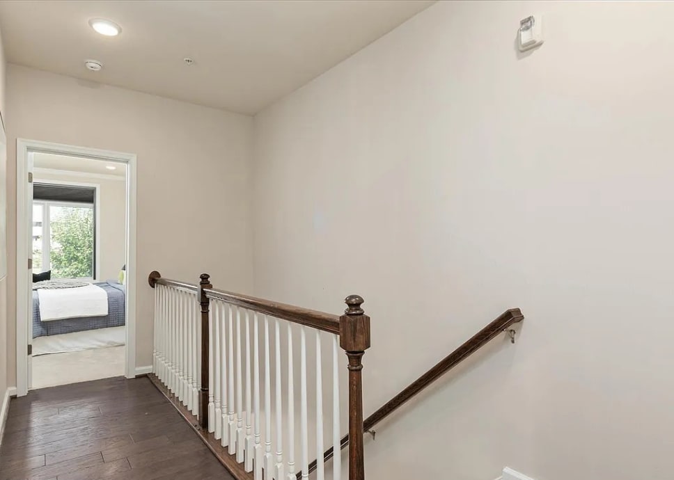 Building Photo - 1002 Ribbon Limestone Ter SE