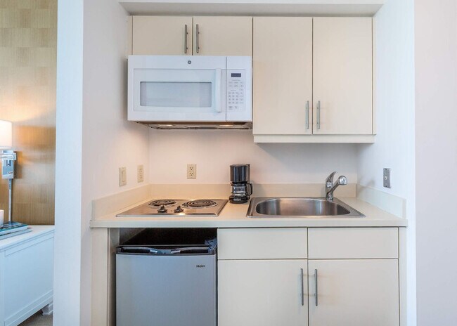 Building Photo - 2889 McFarlane Rd